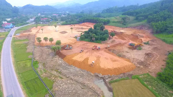 Ccn PhÚc Ứng