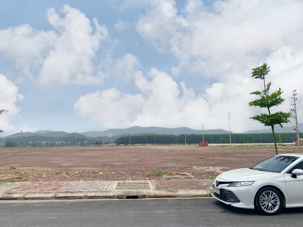 18000m2 đất trong khu công nghiệp Trung Hà Phú Thọ