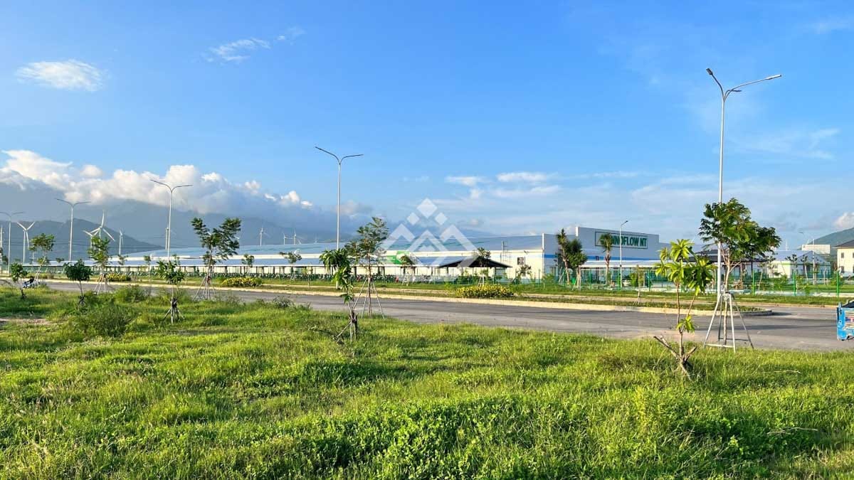 Khu Công nghiệp Du Long redsunland