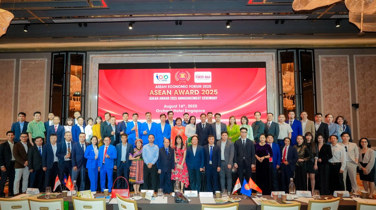 diễn đàn kinh tế asean 2025 rsl group 7