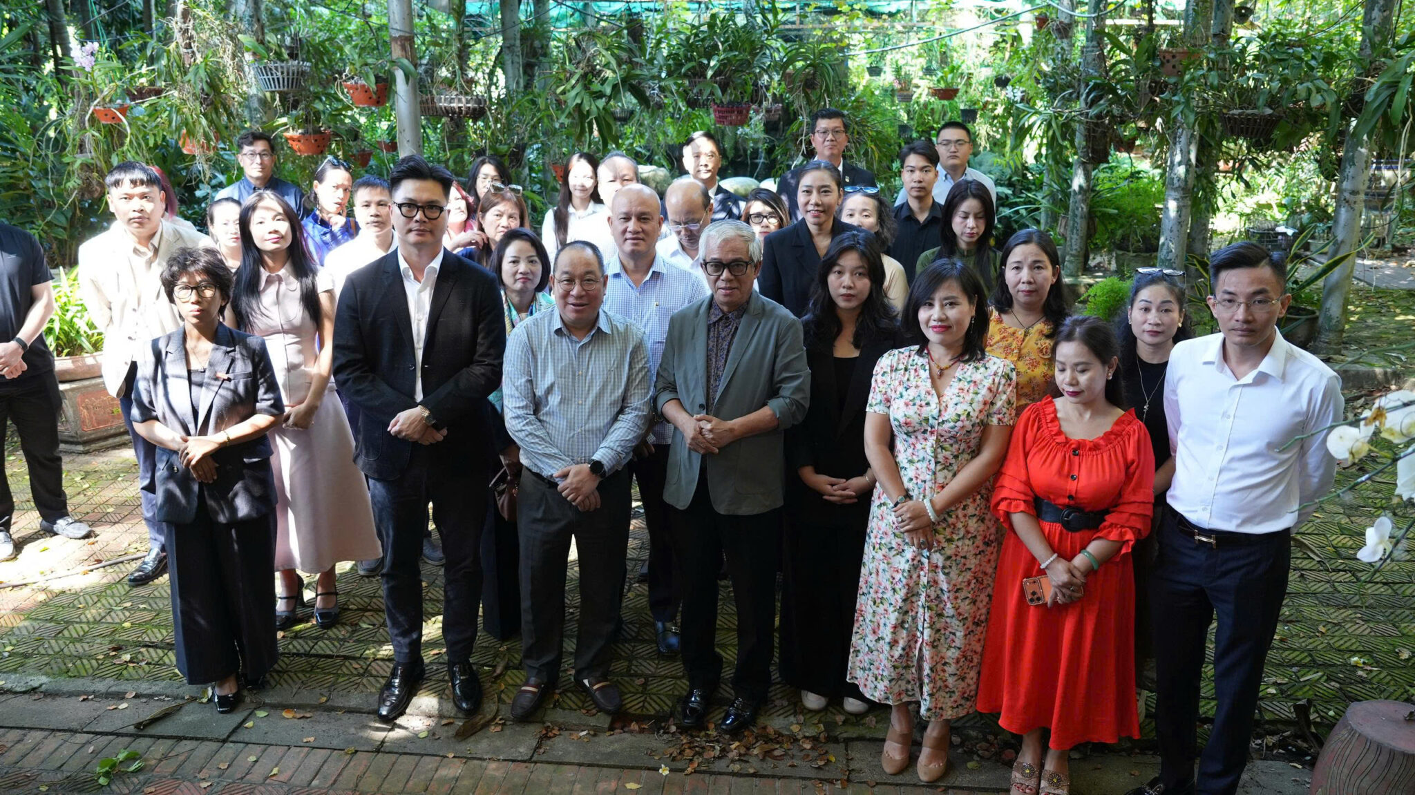 dâng hương tưởng nhớ Đại tướng Võ Nguyên Giáp