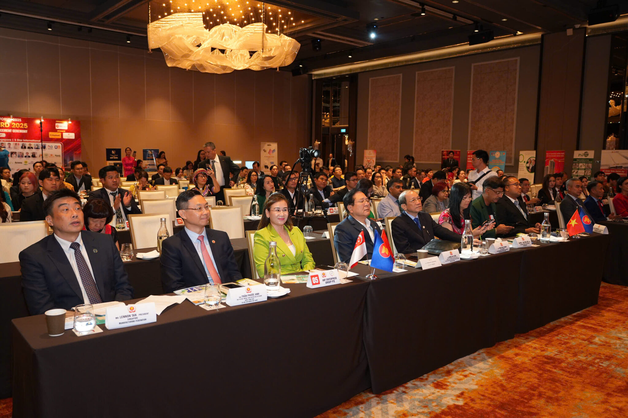 diễn đàn kinh tế asean 2025 rsl group 6